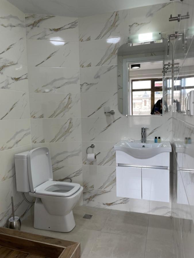 Apartment 2 Minutes From The Sea Батуми Екстериор снимка